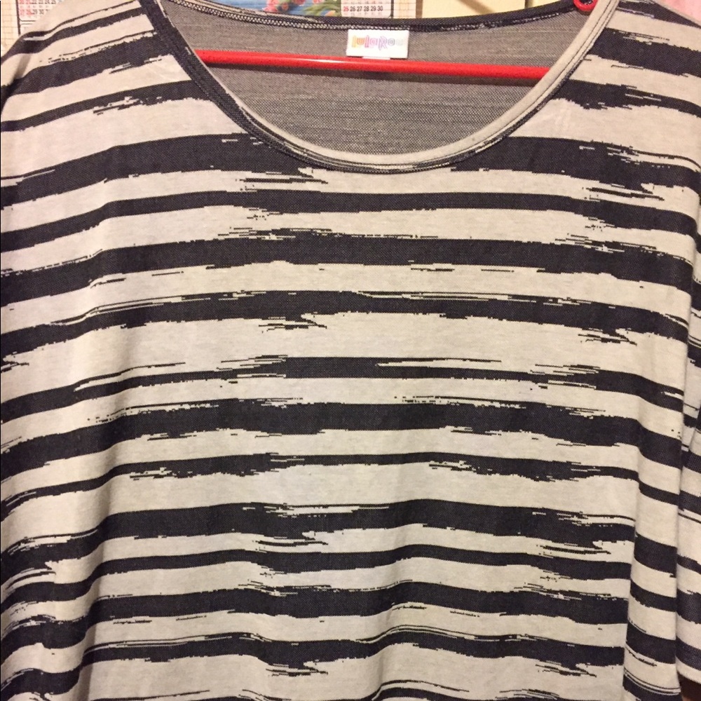 Lularoe Irma xl